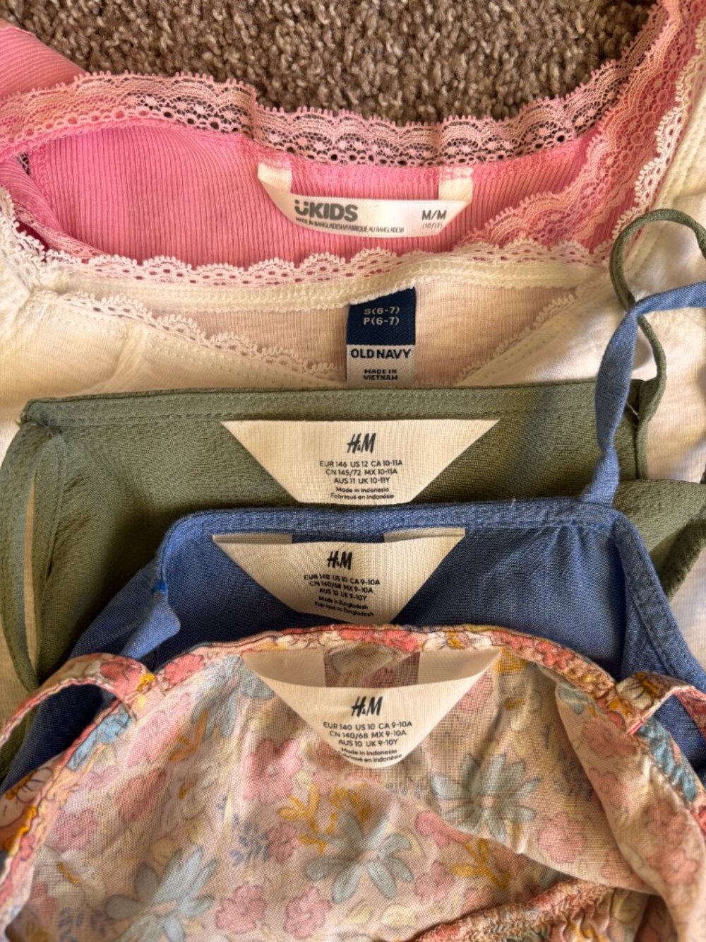 Girls Summer Capsule Wardrobe 8 Piece Bundle H&M Gap Old Navy Size 10 - Picture 2 of 13
